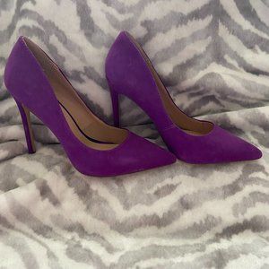 Steve Madden violet suede pump sz 8
